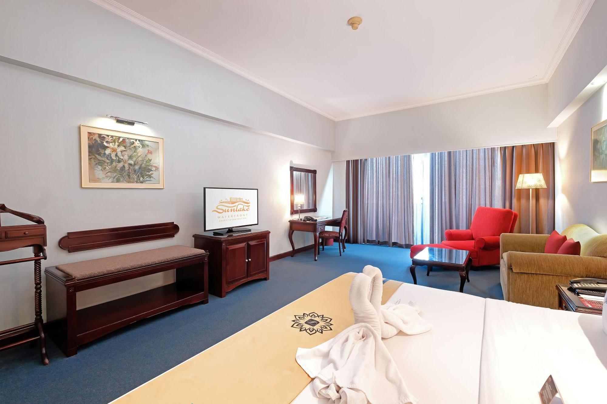 Sunlake Hotel Jakarta Buitenkant foto