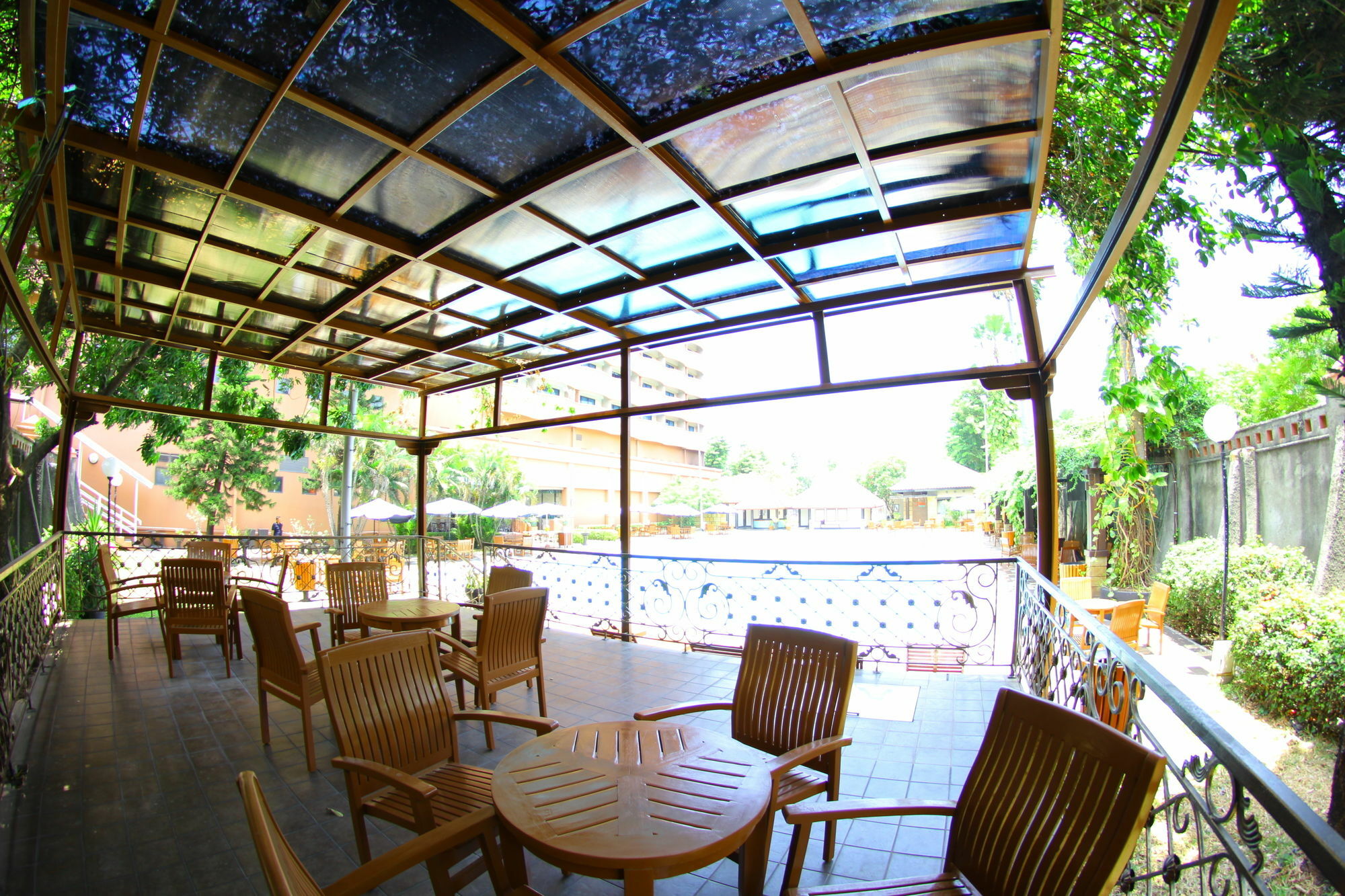 Sunlake Hotel Jakarta Buitenkant foto