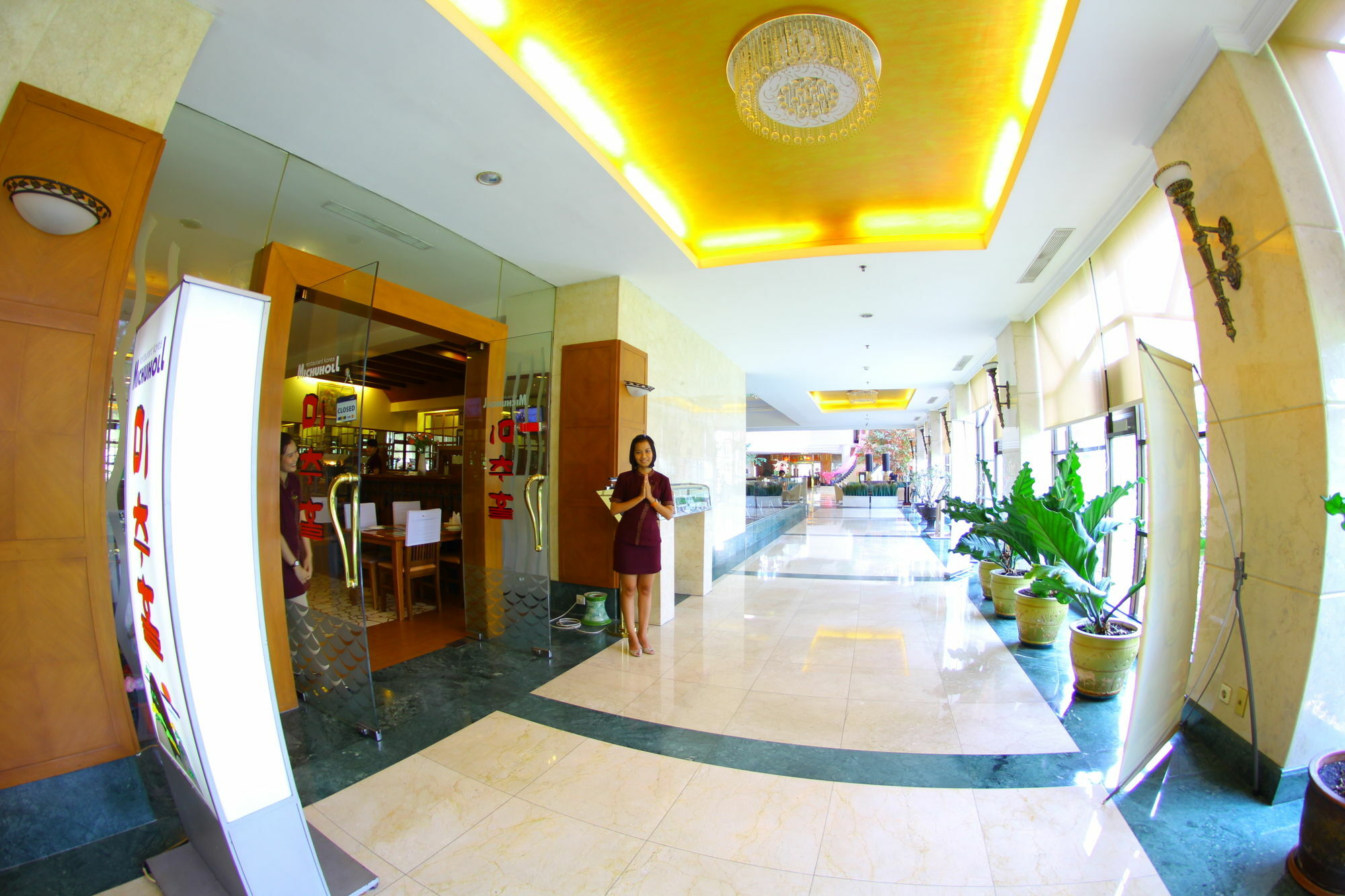 Sunlake Hotel Jakarta Buitenkant foto
